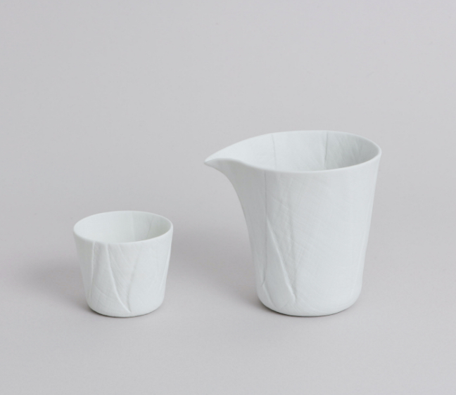 Jug and cup set for chilled sake